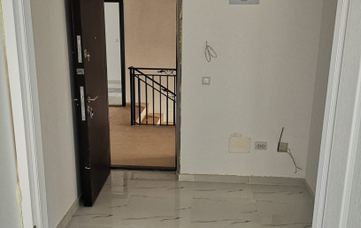 O camera,  decomandat ,  27 mp , de vanzare apartament in zona CUG,  (Blocuri noi Lunca Cetatuii) 140443
