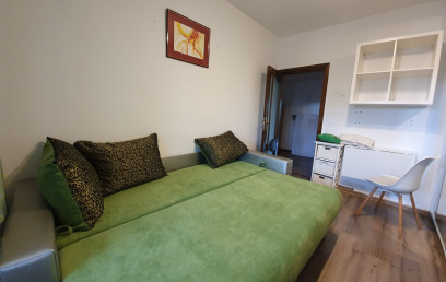 Apartament de inchiriat, 4 camere,  decomandat ,  90 mp , Gara,  (ARCU- FOSTA BILLA ) 148140